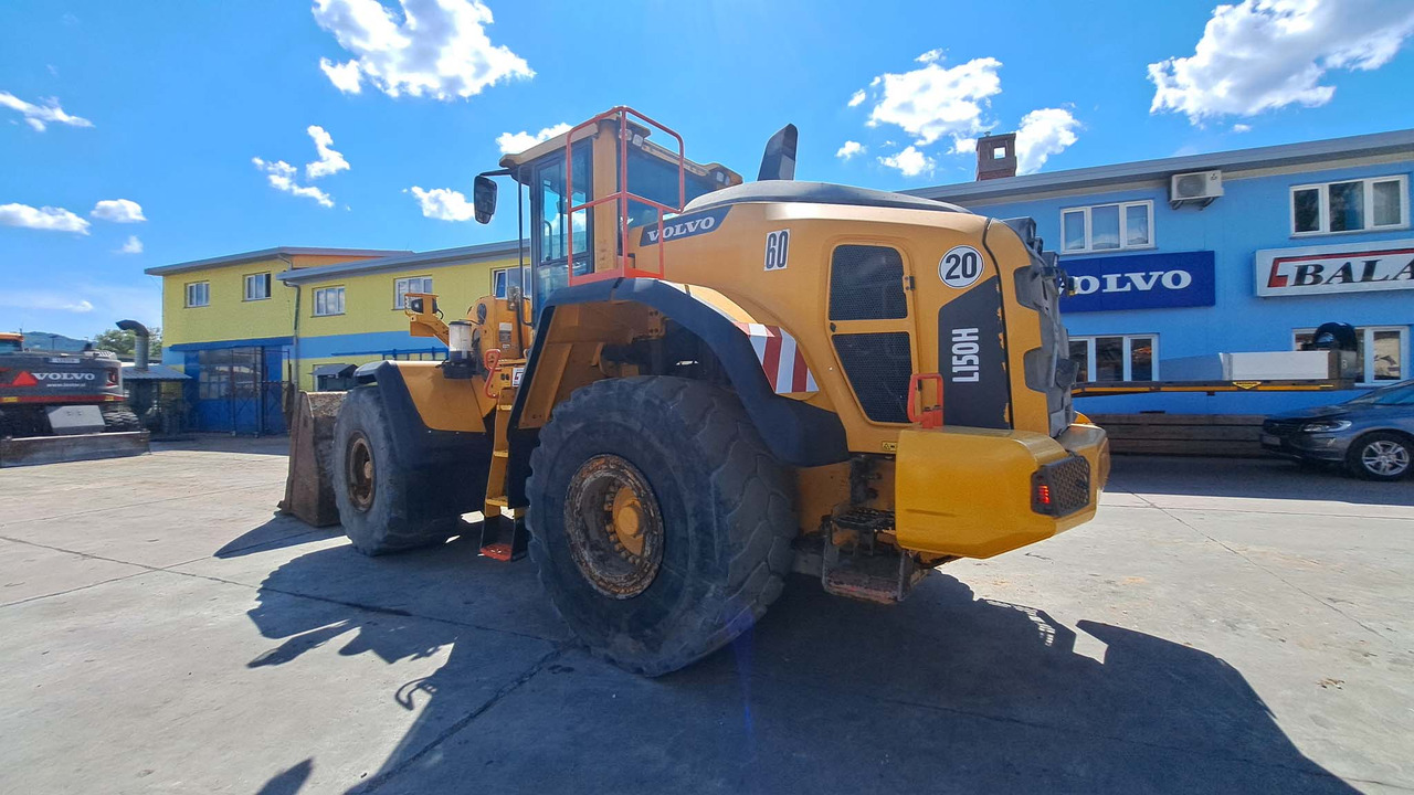 Volvo L150H - Wheel loader: picture 4 Volvo L150H - Wheel loader: picture 4