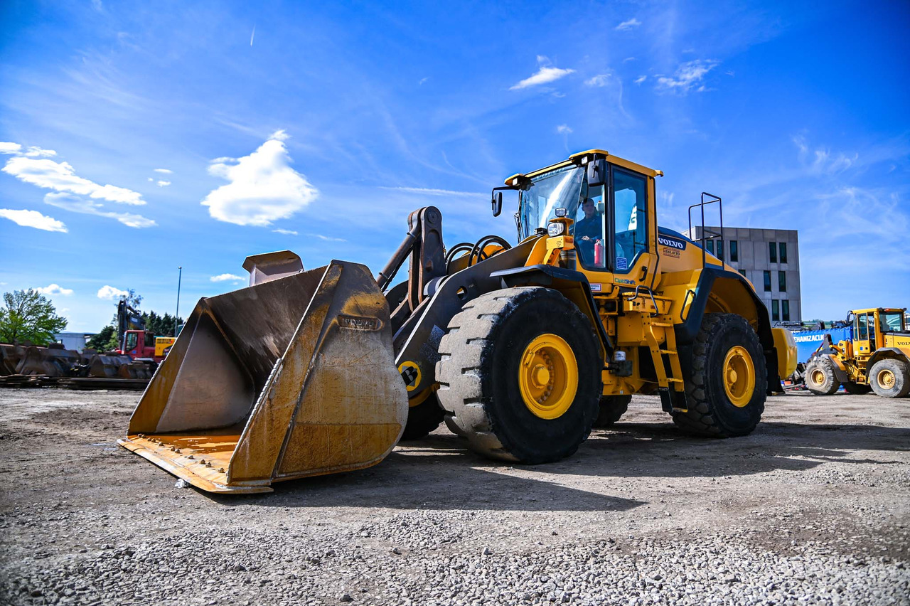 Volvo L180H - Wheel loader: picture 1 Volvo L180H - Wheel loader: picture 1