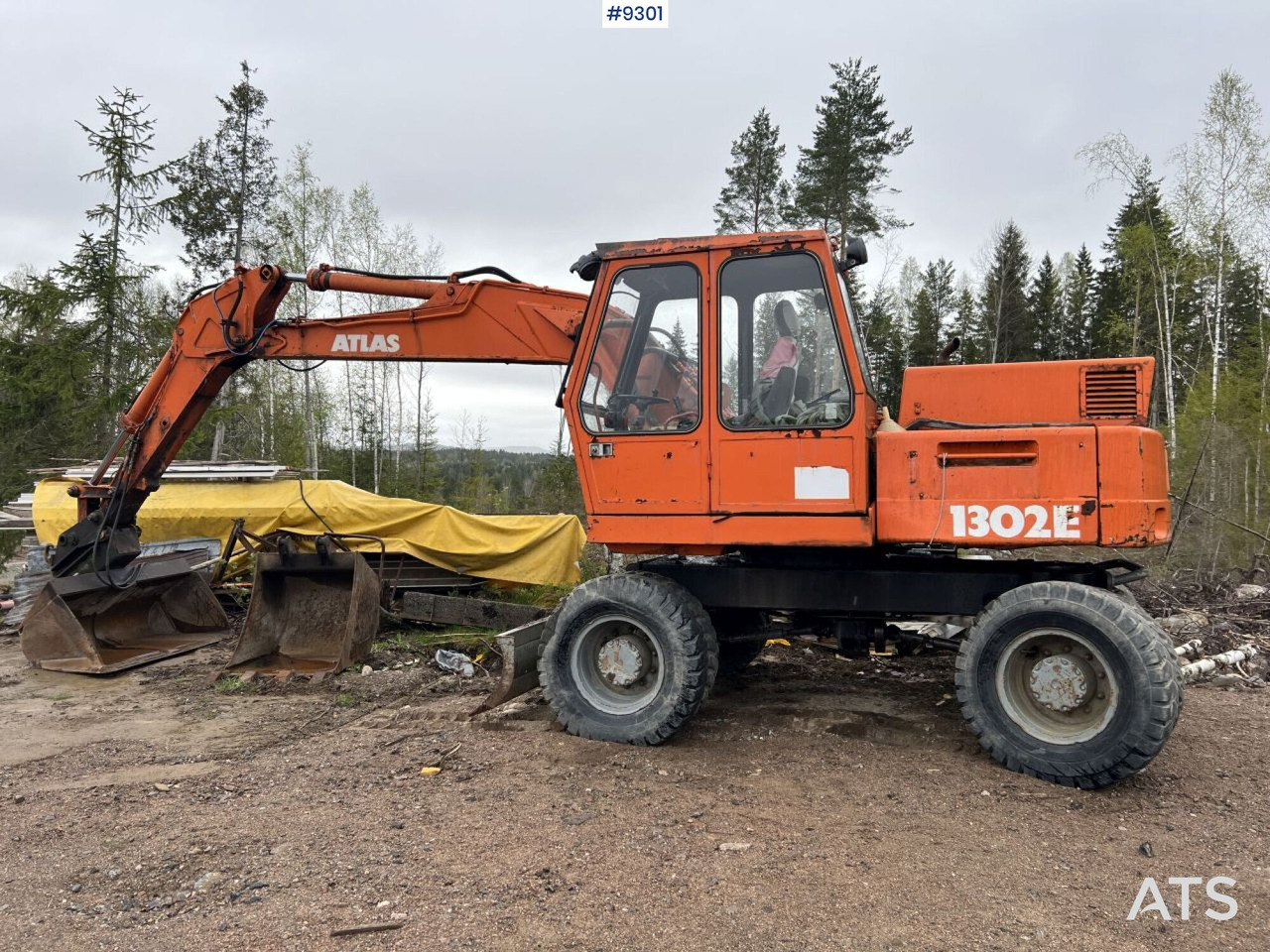 Wheel excavator Atlas 1302 E Wheeled excavator with attachments (VIDEO): picture 11