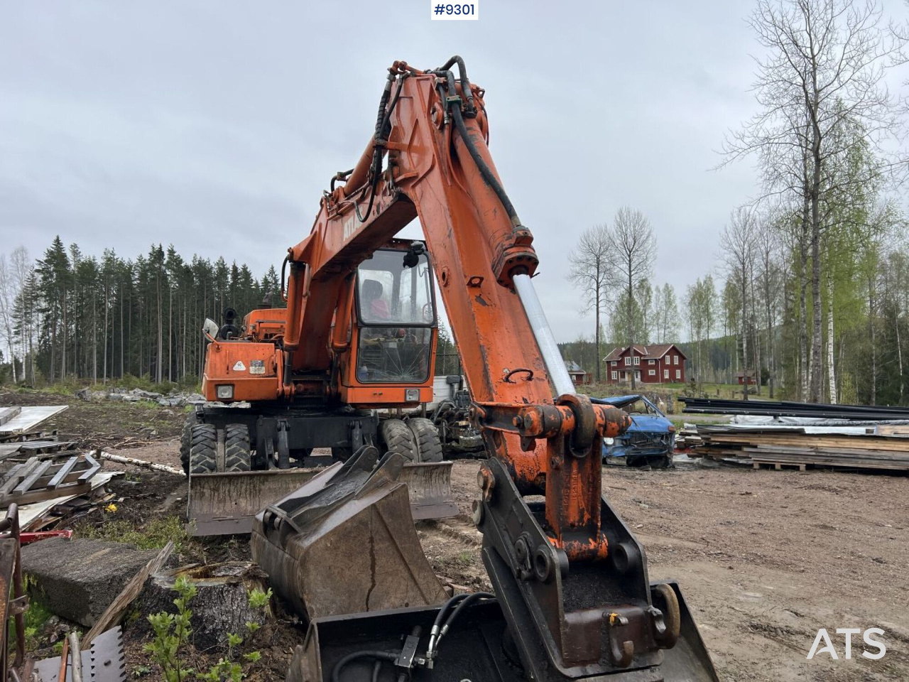 Wheel excavator Atlas 1302 E Wheeled excavator with attachments (VIDEO): picture 15