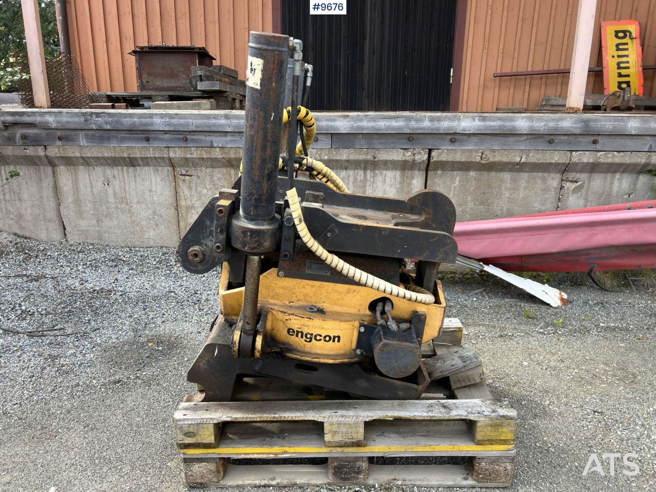 Engcon EC30 Rotortilt with B27 bracket - Tiltrotator: picture 3 Engcon EC30 Rotortilt with B27 bracket - Tiltrotator: picture 3