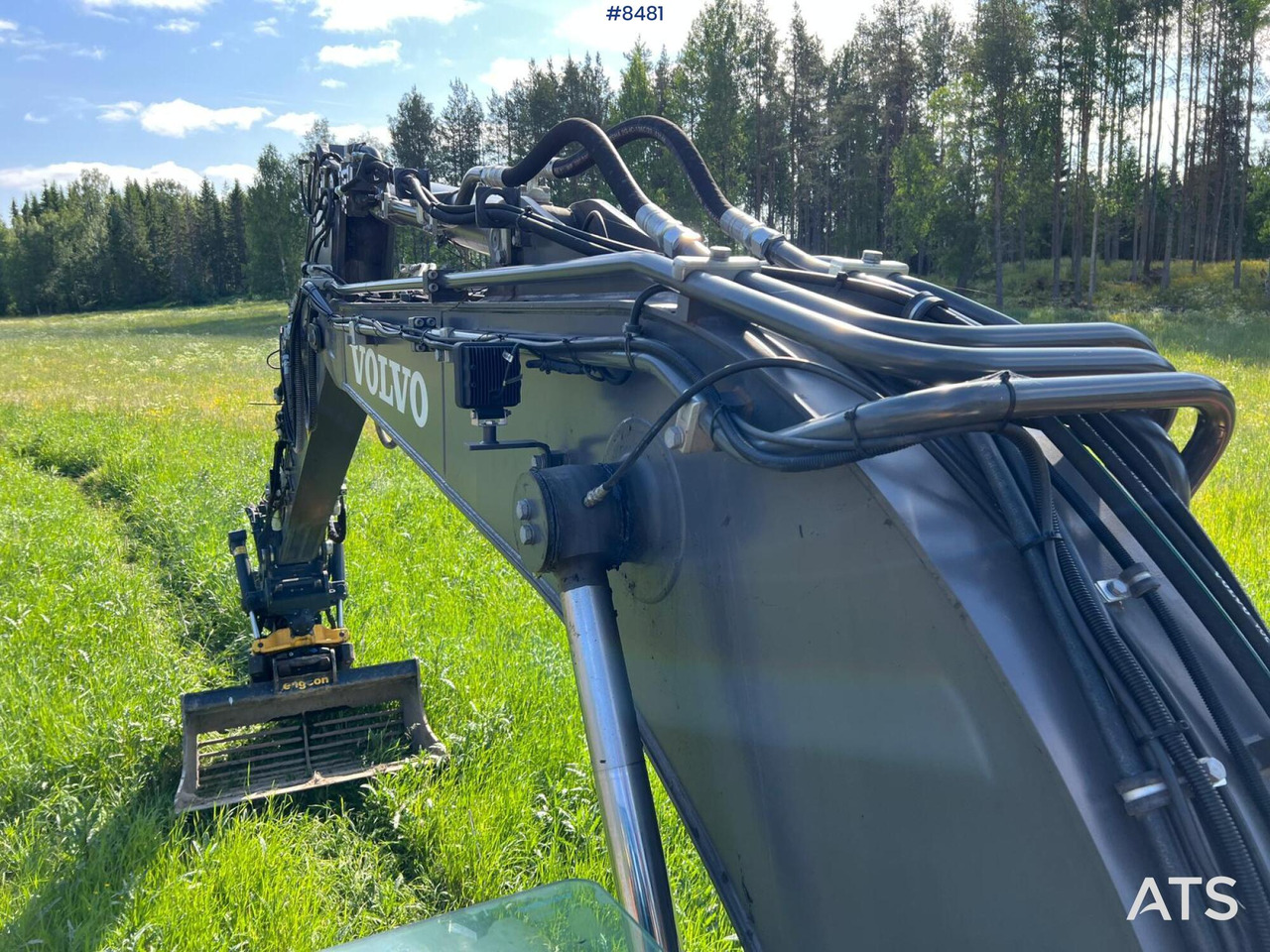 Excavator Volvo ECR145 EL with 1365 h - Crawler excavator: picture 5 Excavator Volvo ECR145 EL with 1365 h - Crawler excavator: picture 5