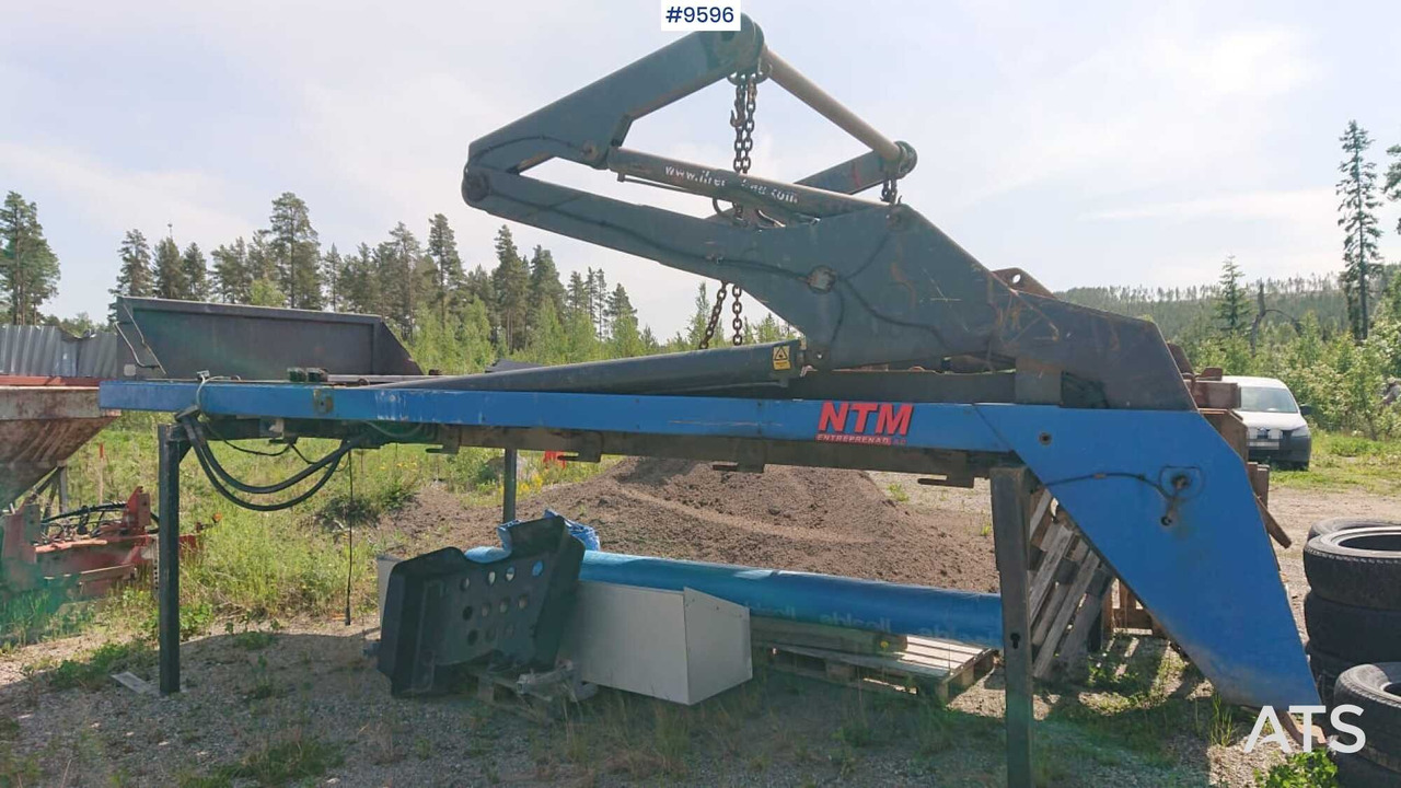 JOAB skip loader from 2002 - Hook lift/ Skip loader system: picture 1 JOAB skip loader from 2002 - Hook lift/ Skip loader system: picture 1