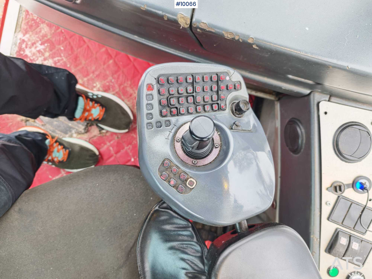 KOMATSU 865 Forwarder leasing KOMATSU 865 Forwarder: picture 6