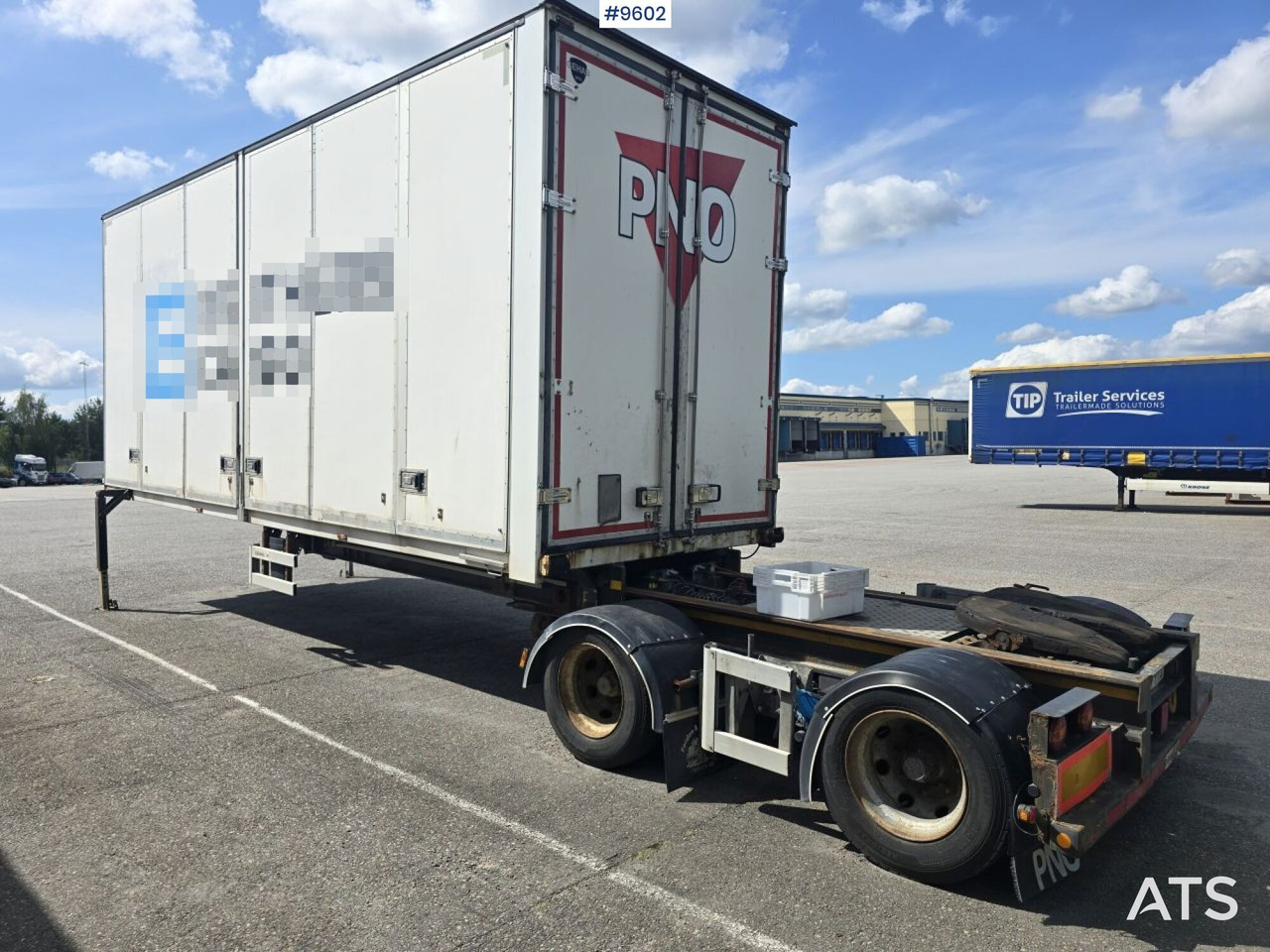 Link Trailer DENNISON - Closed box semi-trailer: picture 4 Link Trailer DENNISON - Closed box semi-trailer: picture 4