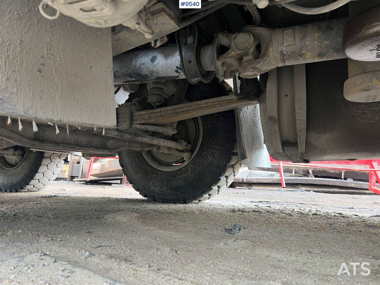 Volvo FH16 8*4 Tipper/Mining truck leasing Volvo FH16 8*4 Tipper/Mining truck: picture 19