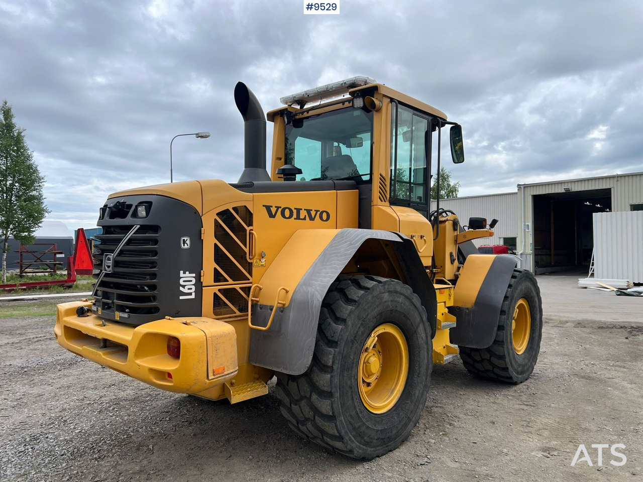 Wheel Loader Volvo L60F (SEE VIDEO) - Wheel loader: picture 3 Wheel Loader Volvo L60F (SEE VIDEO) - Wheel loader: picture 3