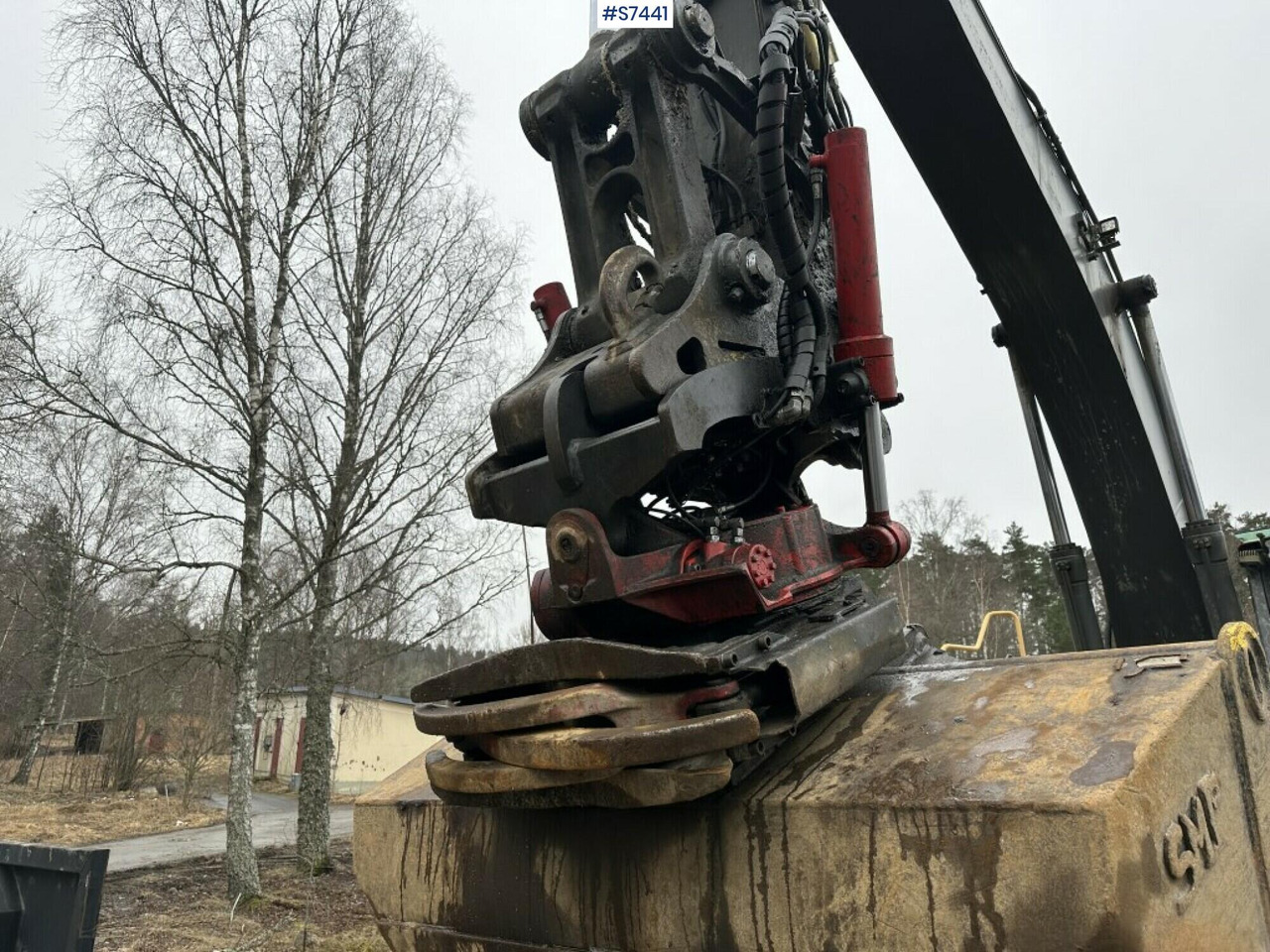 Wheeled excavator Volvo EC300 DL With rotor, digging system and buckets SEE VIDEO - Crawler excavator: picture 3 Wheeled excavator Volvo EC300 DL With rotor, digging system and buckets SEE VIDEO - Crawler excavator: picture 3