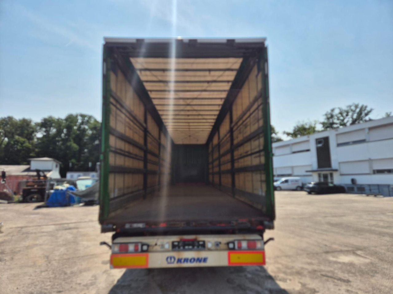 Krone SD *Edscha / Tautliner / 1.Liftachse / CodeXL - Curtainsider semi-trailer: picture 5 Krone SD *Edscha / Tautliner / 1.Liftachse / CodeXL - Curtainsider semi-trailer: picture 5