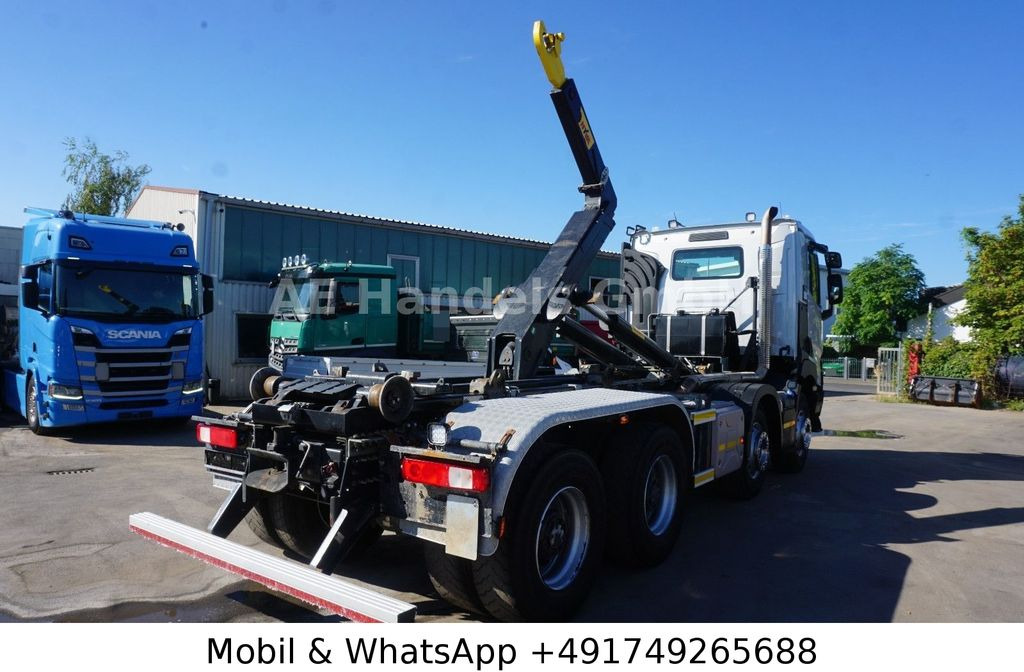 Renault C520 BB 8x4*Retarder/Hyva-26.55S-Schub/Kamera/AP - Hook lift truck: picture 5 Renault C520 BB 8x4*Retarder/Hyva-26.55S-Schub/Kamera/AP - Hook lift truck: picture 5