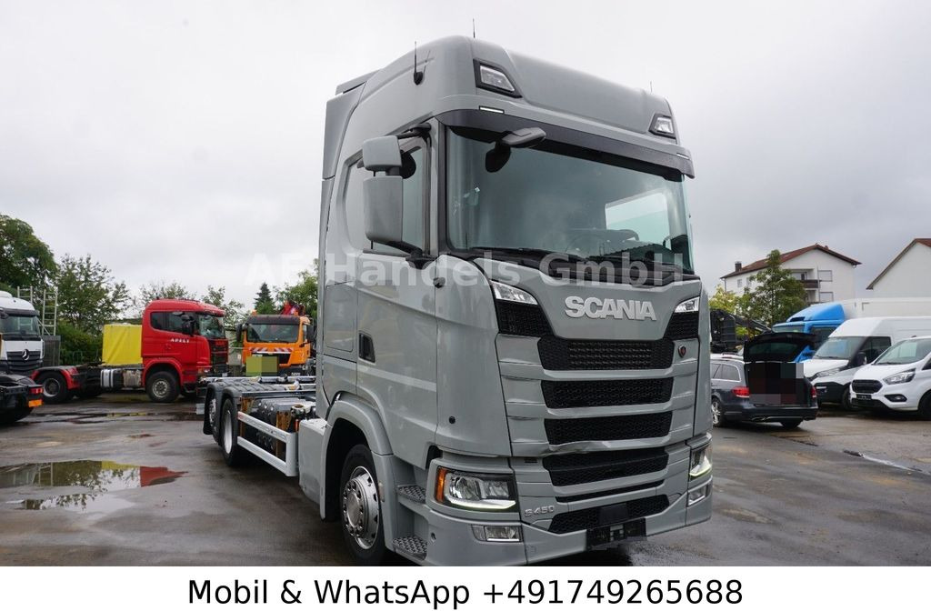 Scania S450 HighLine LL *Retarder/BDF/Lenk+Lift/ACC/LDW - Container transporter/ Swap body truck: picture 1 Scania S450 HighLine LL *Retarder/BDF/Lenk+Lift/ACC/LDW - Container transporter/ Swap body truck: picture 1