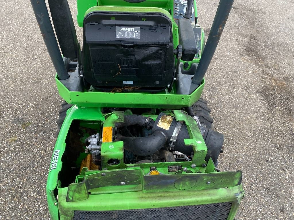 Compact loader Avant M 528 EIPTT /Certificat CE endommagée: picture 38