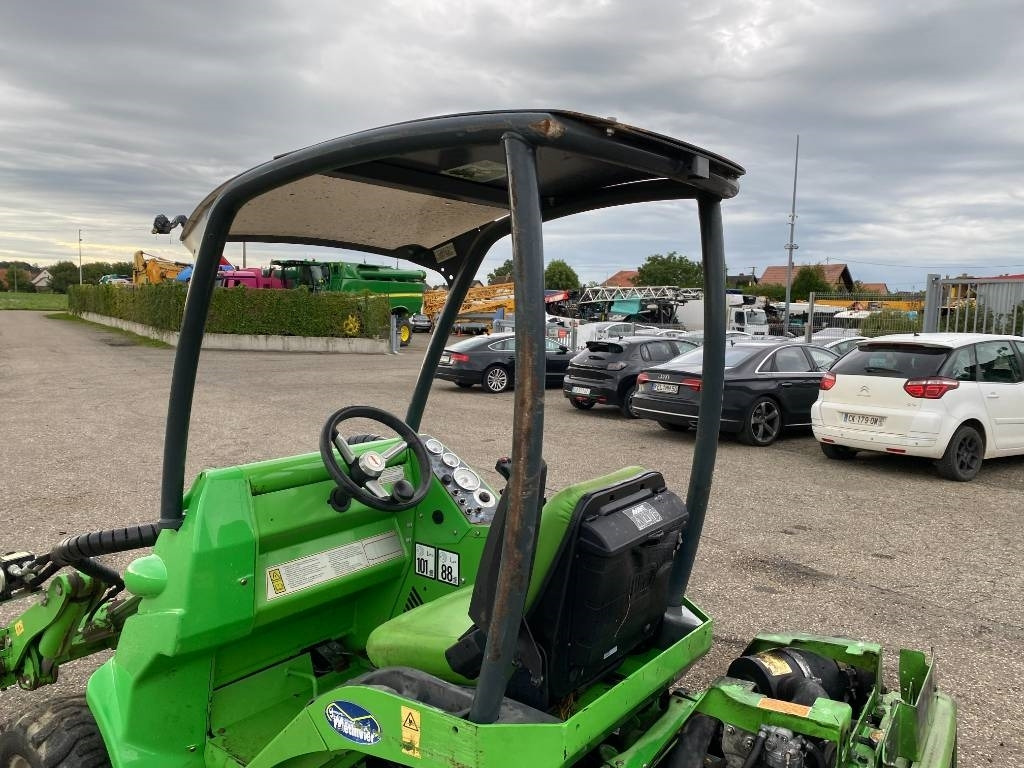 Compact loader Avant M 528 EIPTT /Certificat CE endommagée: picture 36 Compact loader Avant M 528 EIPTT /Certificat CE endommagée: picture 36