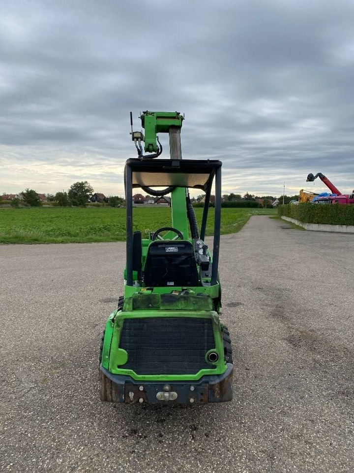 Compact loader Avant M 528 EIPTT /Certificat CE endommagée: picture 6 Compact loader Avant M 528 EIPTT /Certificat CE endommagée: picture 6