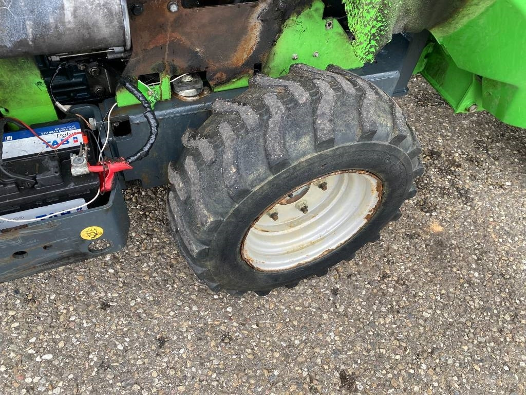 Compact loader Avant M 528 EIPTT /Certificat CE endommagée: picture 42 Compact loader Avant M 528 EIPTT /Certificat CE endommagée: picture 42