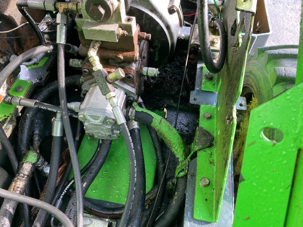 Compact loader Avant M 528 EIPTT /Certificat CE endommagée: picture 21