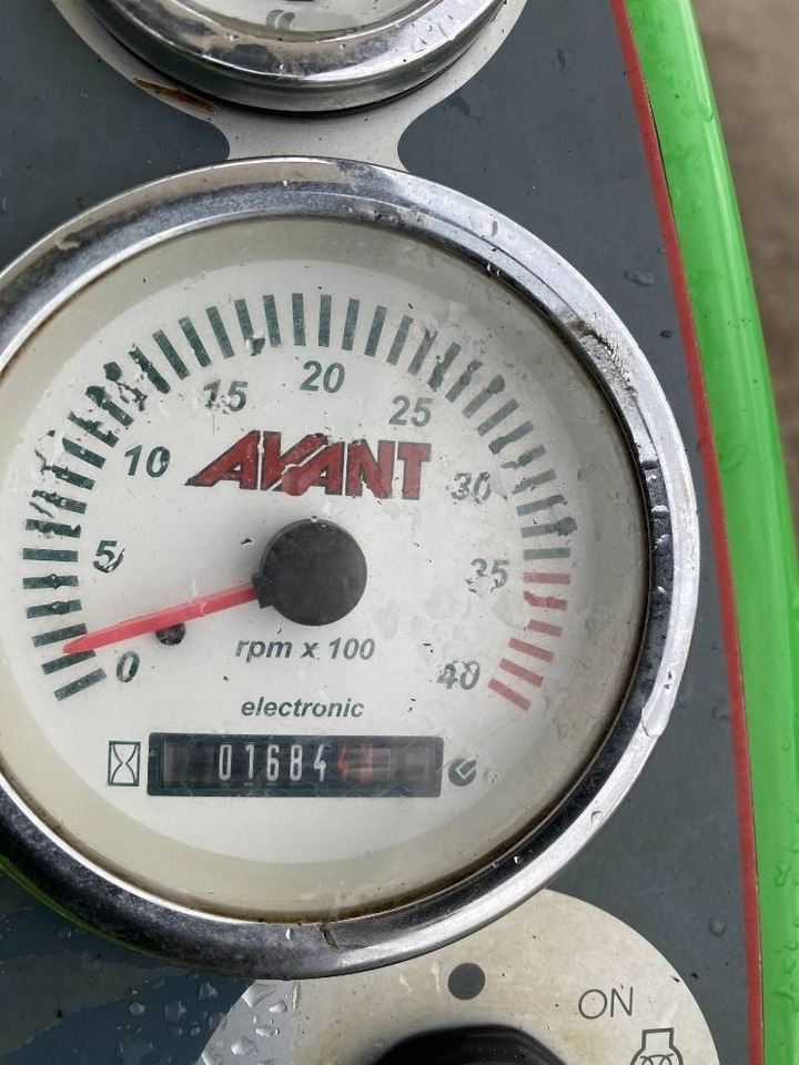 Compact loader Avant M 528 EIPTT /Certificat CE endommagée: picture 9