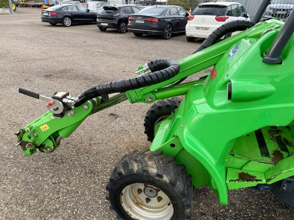 Compact loader Avant M 528 EIPTT /Certificat CE endommagée: picture 29 Compact loader Avant M 528 EIPTT /Certificat CE endommagée: picture 29