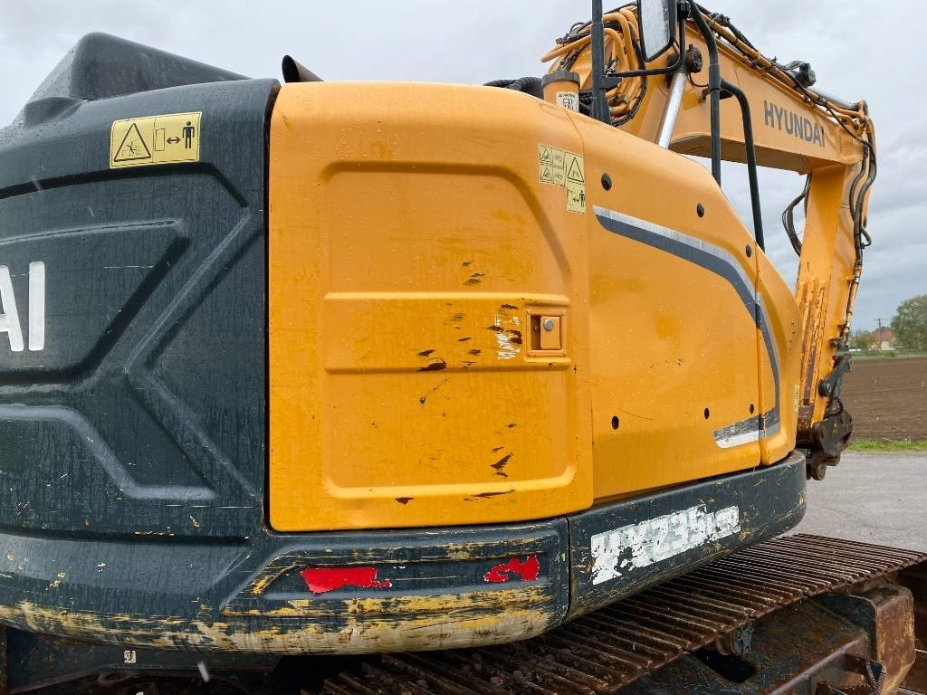 Crawler excavator Hyundai HX 235LCR Origine Française avec Certificat CE: picture 15
