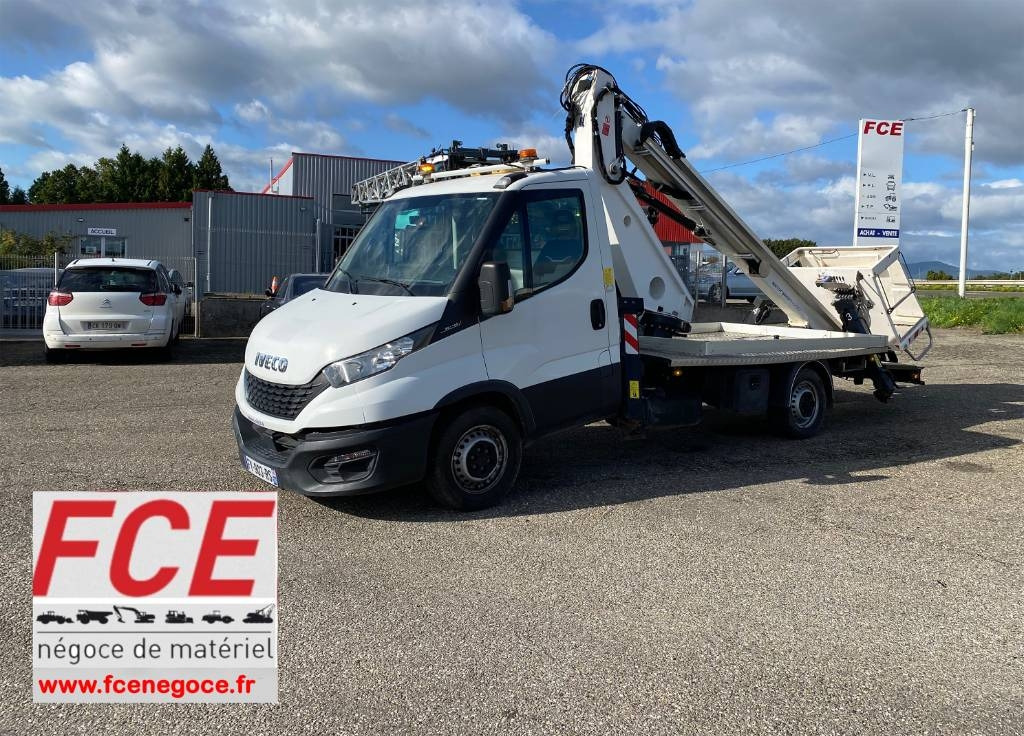 Iveco DAILY 35-140S / 2.3 Multijet 136-OIL&STEEL - Truck mounted aerial platform: picture 1 Iveco DAILY 35-140S / 2.3 Multijet 136-OIL&STEEL - Truck mounted aerial platform: picture 1