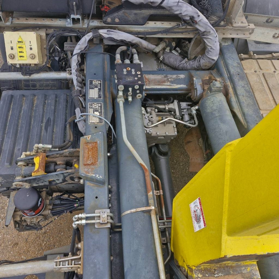 Hook lift truck Renault D Wide 380: picture 32