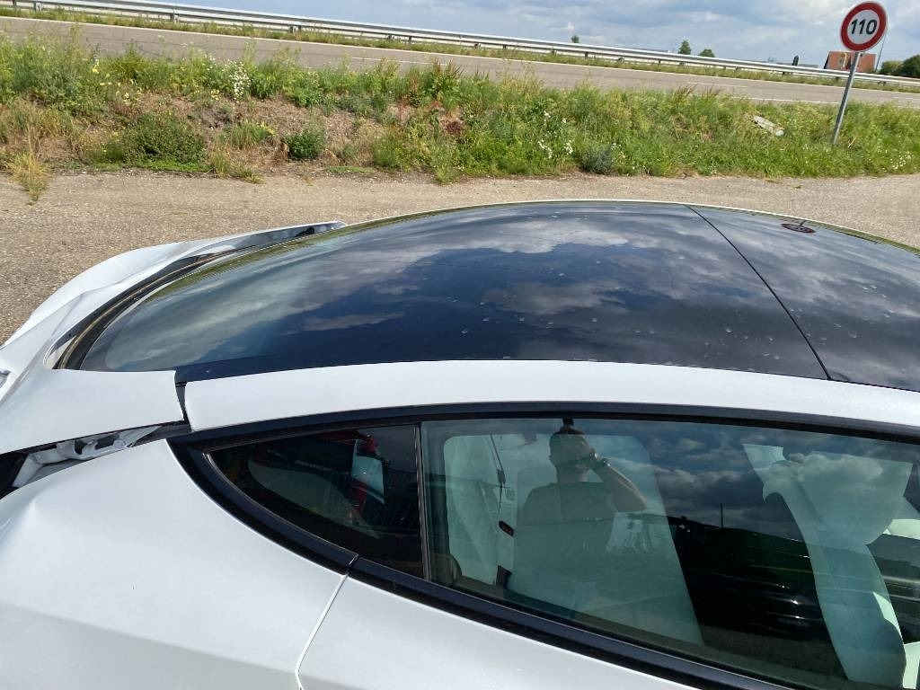 Car Tesla MODEL 3 5YJ3 Carte Grise Française endommagée: picture 41