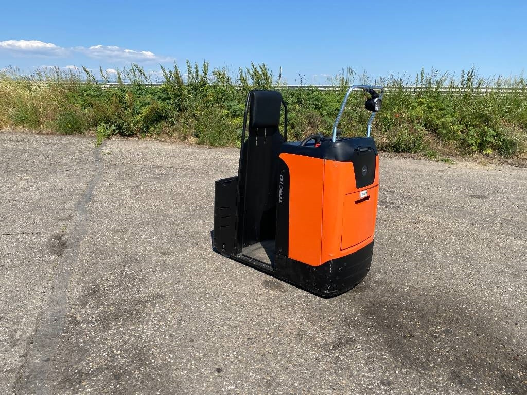 Toyota BT/MOVIT TSE 150-708 1er MAIN endommagé - Tow tractor: picture 3 Toyota BT/MOVIT TSE 150-708 1er MAIN endommagé - Tow tractor: picture 3