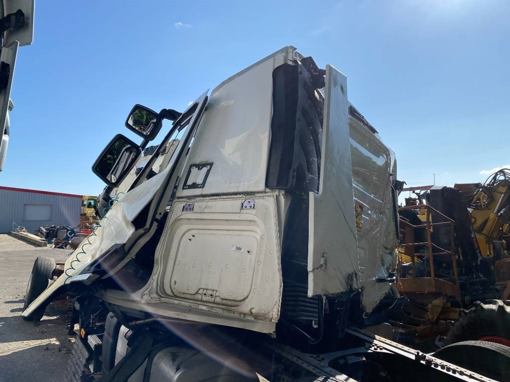 Tractor unit Renault T460 Vente en pièces détachée: picture 8 Tractor unit Renault T460 Vente en pièces détachée: picture 8