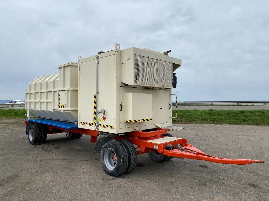 UNIVAC ASPIRATEUR MOBILE UNIVAC SC90DAV9AR-C - Vacuum truck: picture 3 UNIVAC ASPIRATEUR MOBILE UNIVAC SC90DAV9AR-C - Vacuum truck: picture 3