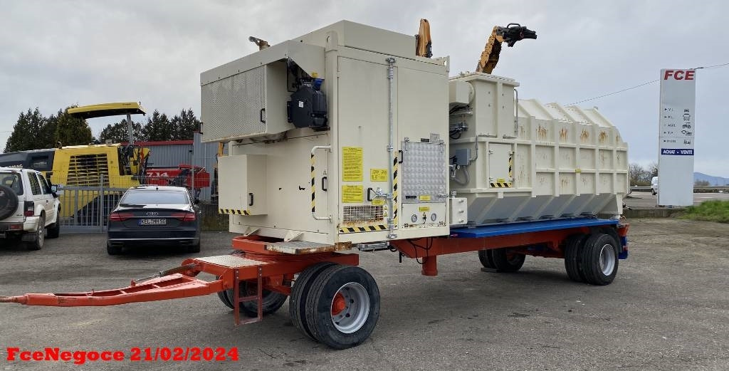 UNIVAC ASPIRATEUR MOBILE UNIVAC SC90DAV9AR-C - Vacuum truck: picture 1 UNIVAC ASPIRATEUR MOBILE UNIVAC SC90DAV9AR-C - Vacuum truck: picture 1