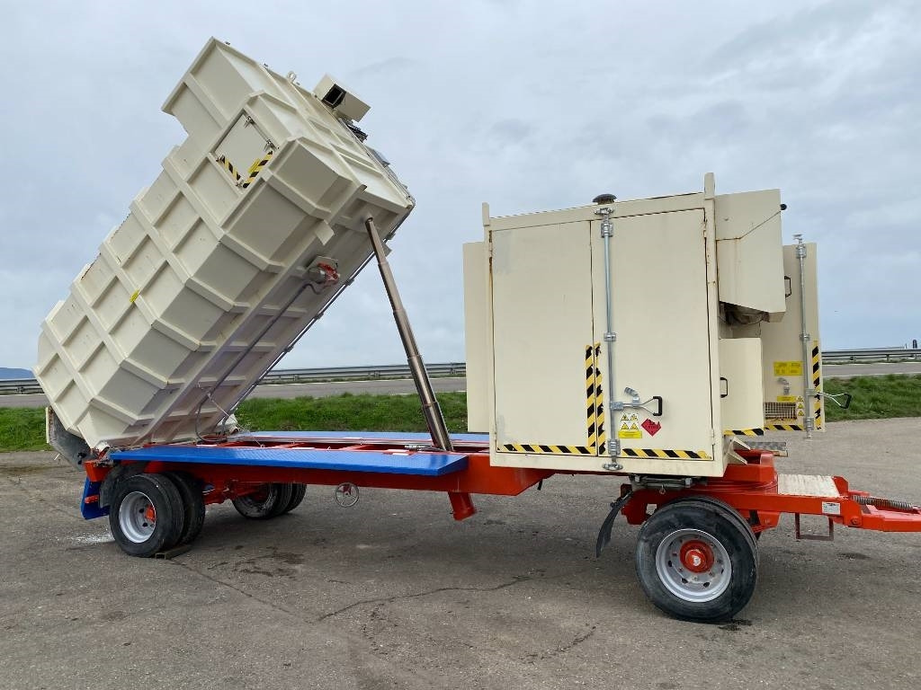 UNIVAC ASPIRATEUR MOBILE UNIVAC SC90DAV9AR-C - Vacuum truck: picture 4 UNIVAC ASPIRATEUR MOBILE UNIVAC SC90DAV9AR-C - Vacuum truck: picture 4