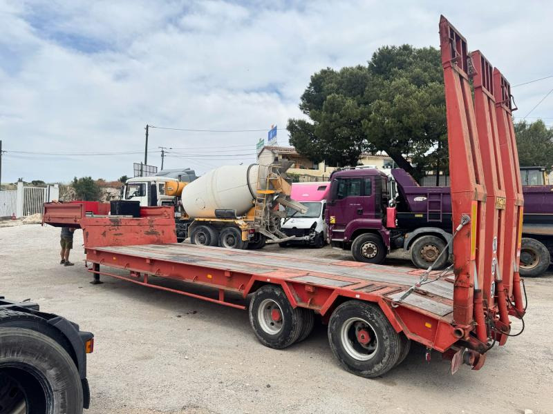 ACTM SR32215 - Low loader semi-trailer: picture 2 ACTM SR32215 - Low loader semi-trailer: picture 2