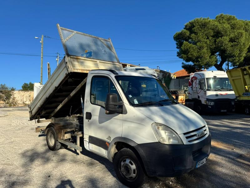 Iveco Daily 35C15 - Tipper van: picture 1 Iveco Daily 35C15 - Tipper van: picture 1