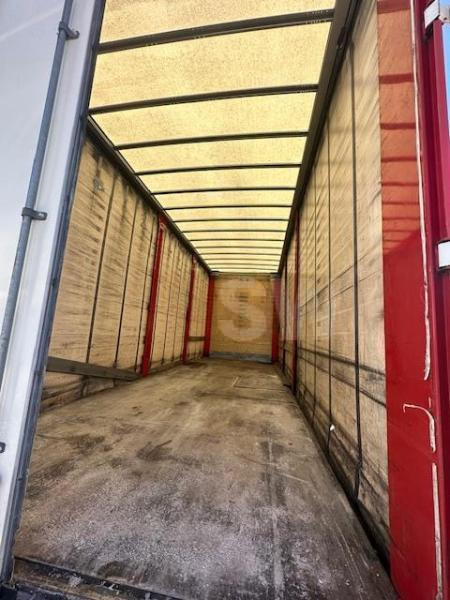 Curtainsider truck MAN TGS 18.440 SAVOYARDE: picture 8 Curtainsider truck MAN TGS 18.440 SAVOYARDE: picture 8