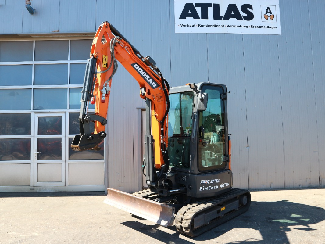 Doosan DX27Z-7 - Mini excavator: picture 1 Doosan DX27Z-7 - Mini excavator: picture 1
