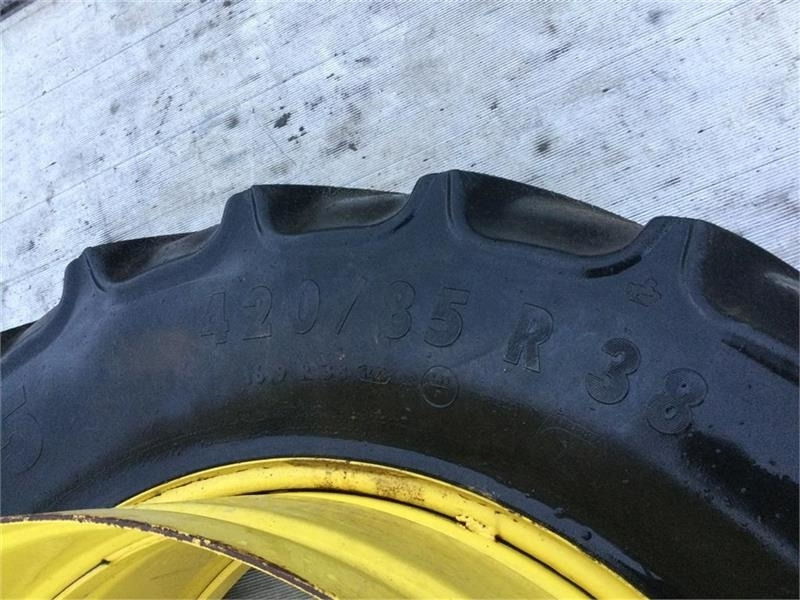 Continental 420/85 R38 - Tire: picture 3 Continental 420/85 R38 - Tire: picture 3