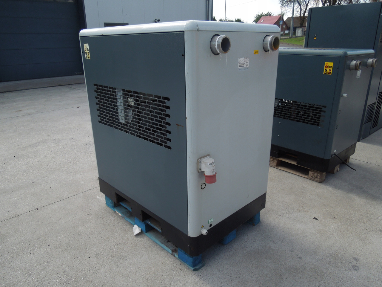 ATLAS COPCO FD410 - Air compressor: picture 2 ATLAS COPCO FD410 - Air compressor: picture 2