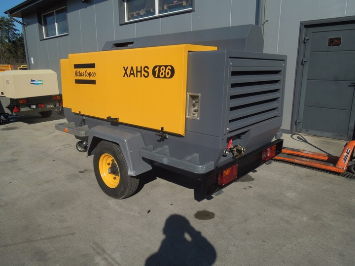 ATLAS COPCO XAHS186 - Air compressor: picture 3 ATLAS COPCO XAHS186 - Air compressor: picture 3