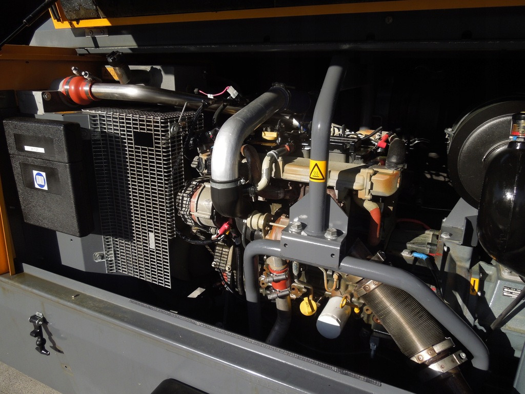 ATLAS COPCO XAS 186 - Air compressor: picture 4 ATLAS COPCO XAS 186 - Air compressor: picture 4