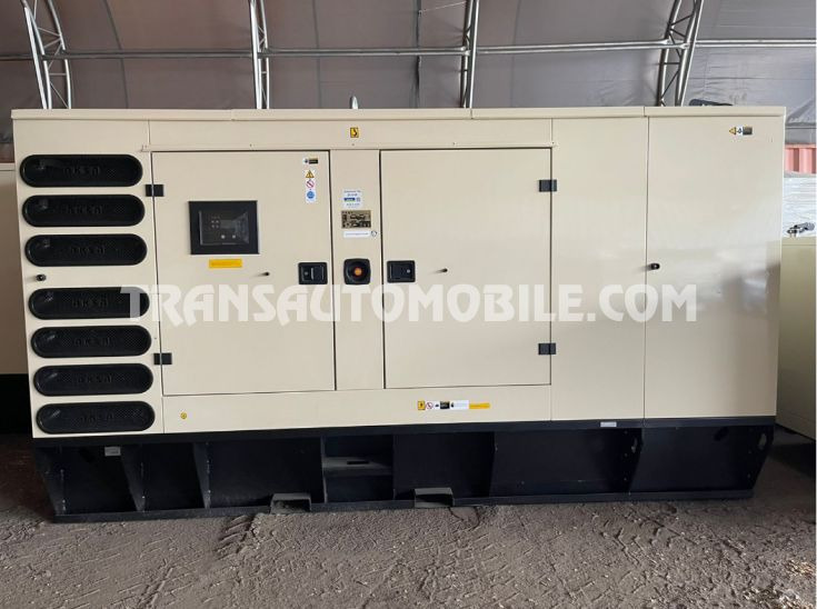 Cummins C150D5 150kVA - EXPORT OUT EU - Generator set: picture 1 Cummins C150D5 150kVA - EXPORT OUT EU - Generator set: picture 1