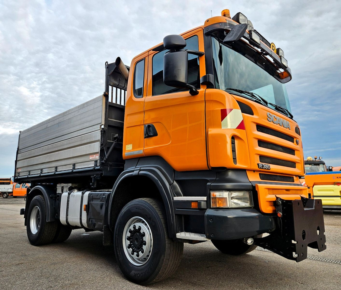 Scania R380 4x4 Winterdienst Euro4 - Tipper: picture 1 Scania R380 4x4 Winterdienst Euro4 - Tipper: picture 1