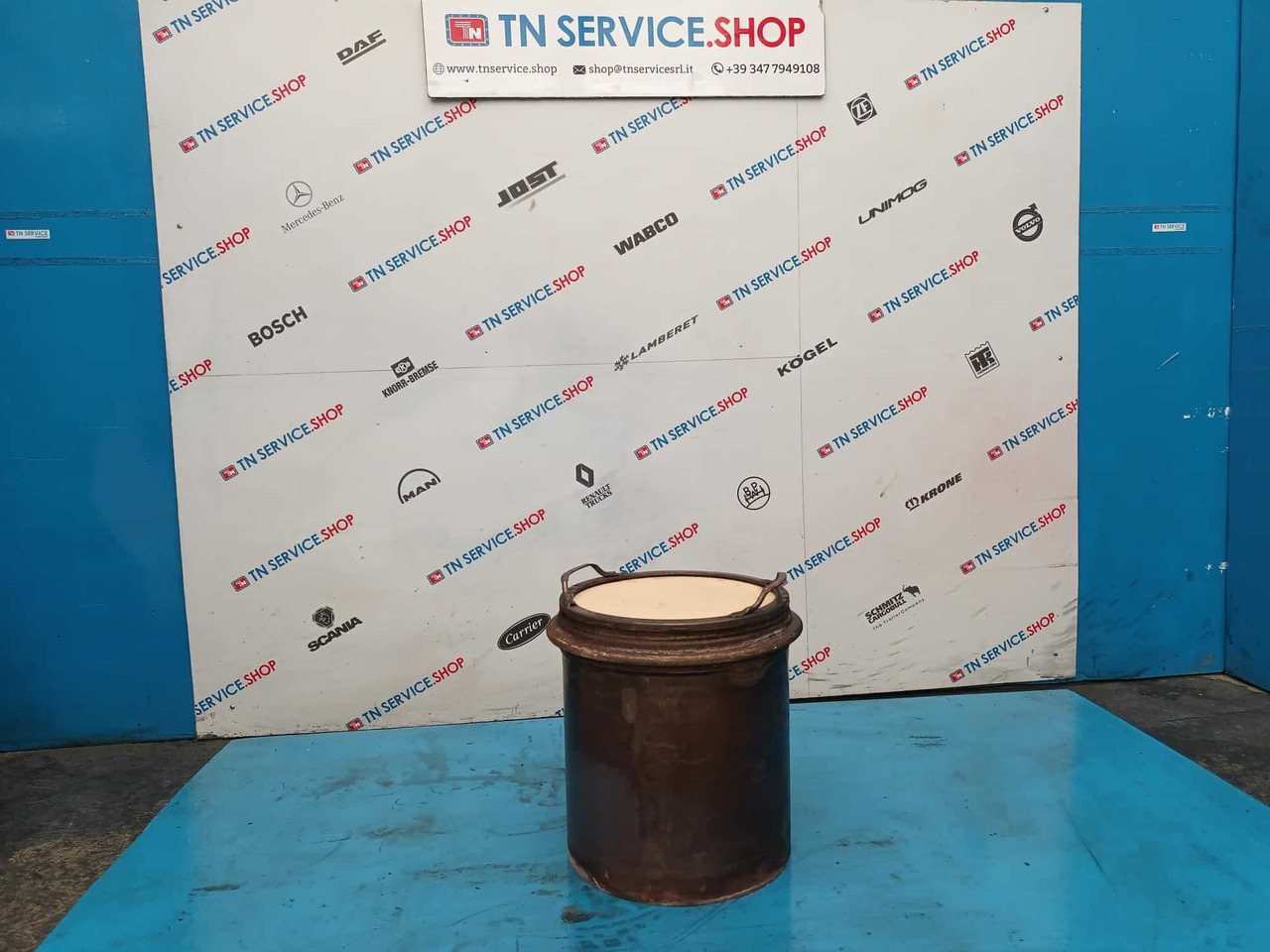 Filtro Antiparticolato Volvo E6 - Exhaust system for Truck: picture 1 Filtro Antiparticolato Volvo E6 - Exhaust system for Truck: picture 1
