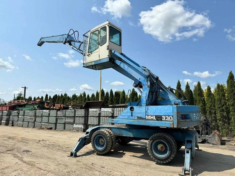 Koparka przeładunkowa Fuchs MHL 330 - Waste/ Industry handler: picture 2 Koparka przeładunkowa Fuchs MHL 330 - Waste/ Industry handler: picture 2