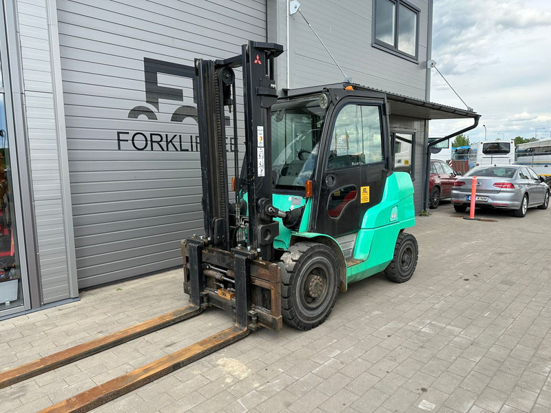 Mitsubishi FD40N - Diesel forklift: picture 1 Mitsubishi FD40N - Diesel forklift: picture 1