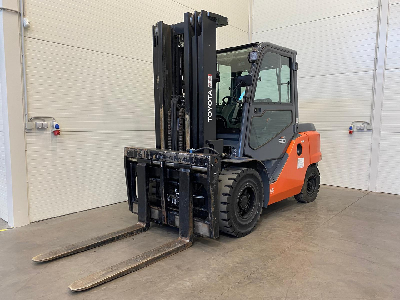 Toyota 40-8FD50N - Diesel forklift: picture 1 Toyota 40-8FD50N - Diesel forklift: picture 1