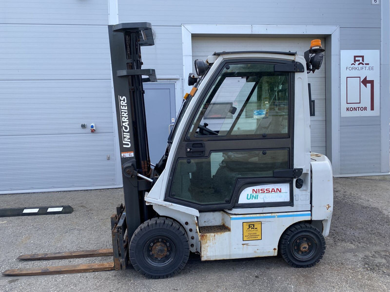 UniCarriers Y1D1A18Q - Diesel forklift: picture 3 UniCarriers Y1D1A18Q - Diesel forklift: picture 3