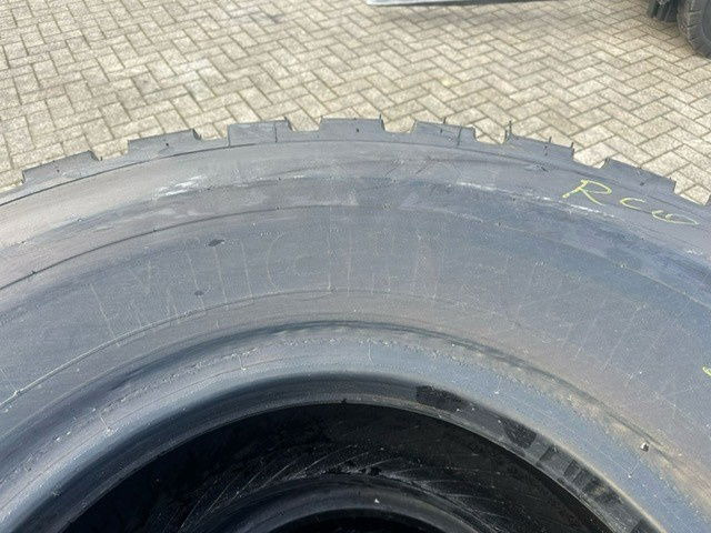 Michelin 20.5-25 Banden 2 stuks - Tire: picture 2 Michelin 20.5-25 Banden 2 stuks - Tire: picture 2