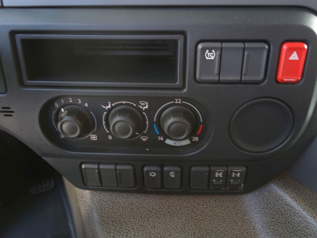 DAF CF 460 FAD, 8x4, Meiller Kipper leasing DAF CF 460 FAD, 8x4, Meiller Kipper: picture 19 DAF CF 460 FAD, 8x4, Meiller Kipper leasing DAF CF 460 FAD, 8x4, Meiller Kipper: picture 19