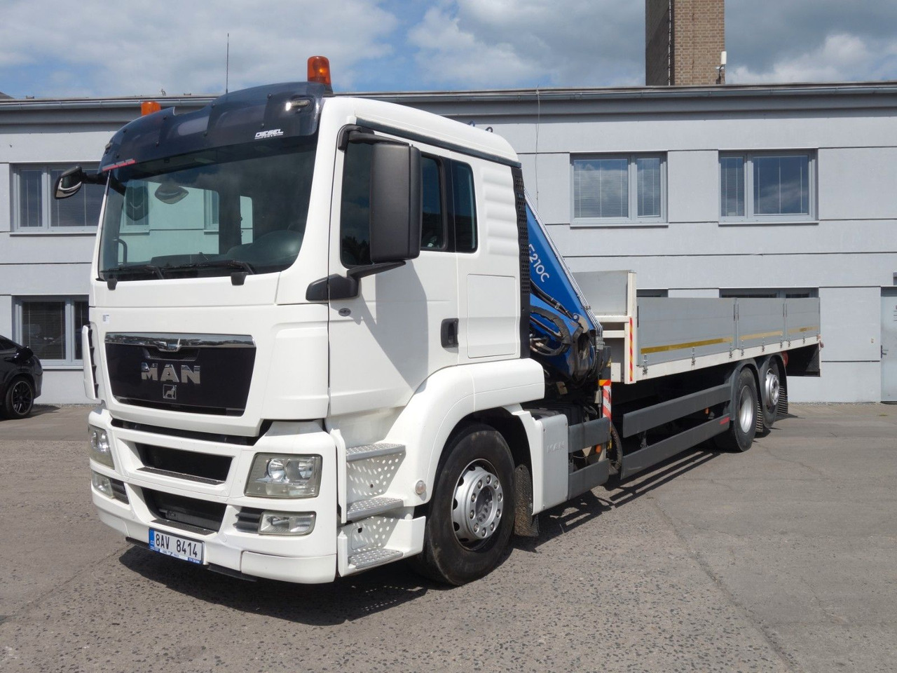 MAN TGS 26.360 FG 6x2 mit Fassi F210C - Crane truck: picture 2 MAN TGS 26.360 FG 6x2 mit Fassi F210C - Crane truck: picture 2