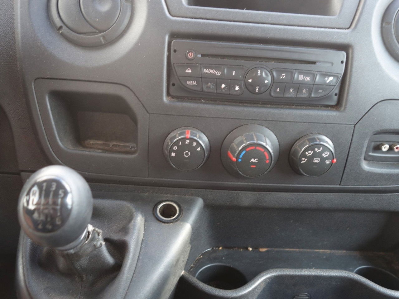 Refrigerated van Renault Master mit Carrier bis -20: picture 15